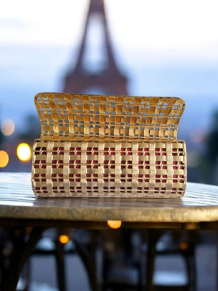 Bolso de Mano Italiano Metal Dorado Saks Quinta Avenida. Vintage 80' .Raro. de encontrar. 7,5"×4" Foto 2 de 4