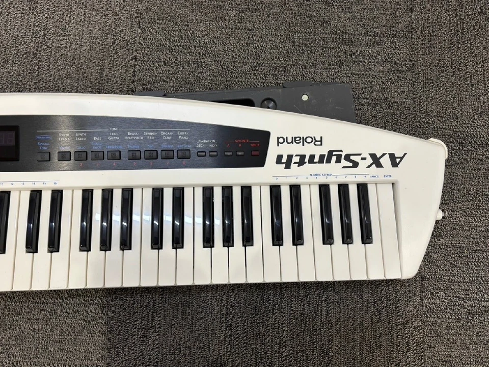 Roland AX Synth Keyboard Synthesizer White Good GP - Image 3 of 4