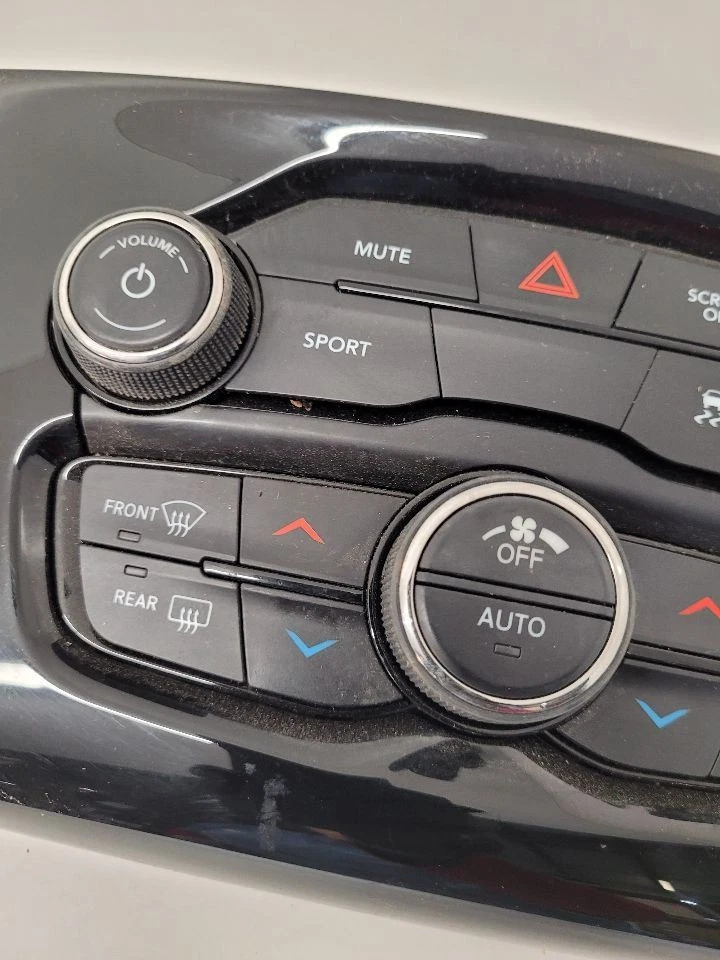 17-23 CHRYSLER 300 Automatic Heat AC Controller Dual Zone 68293636AE OEM 19 Foto 3 de 4