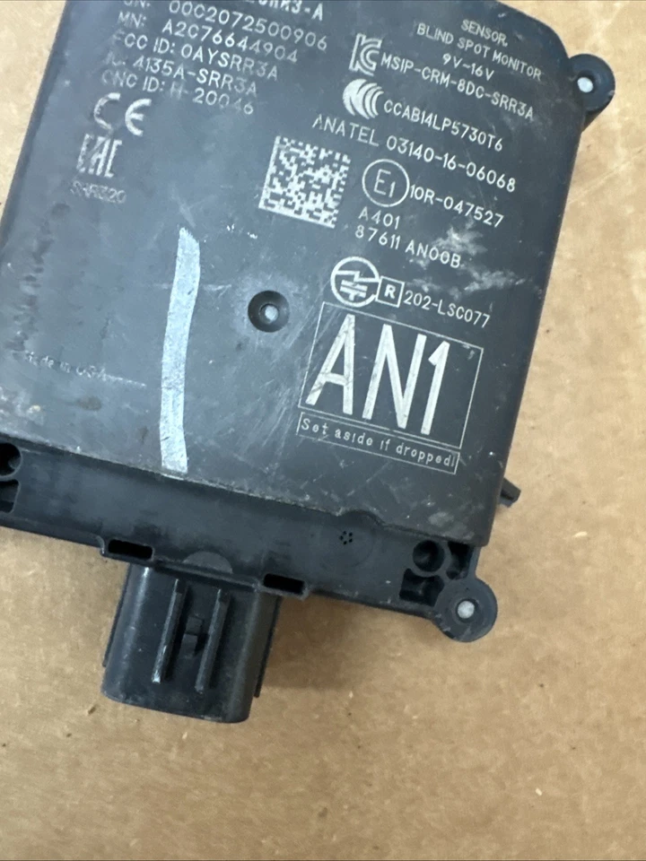 2020 2021 2022 Monitor de ponto cego módulo sensor de radar Subaru Legacy Right 51825 - Imagem 3 de 4