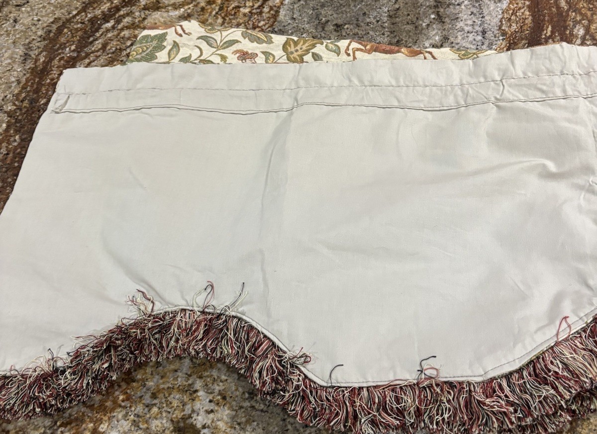 Vtg Custom Made Tapestry Valance Scalloped Fringe Asian Horse 53 X17