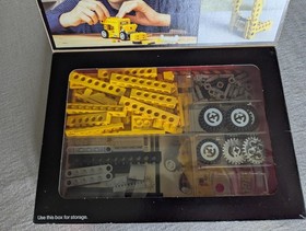 LEGO TECHNIC: Universal Set (8020) with Box & Instructions *Missing some pieces