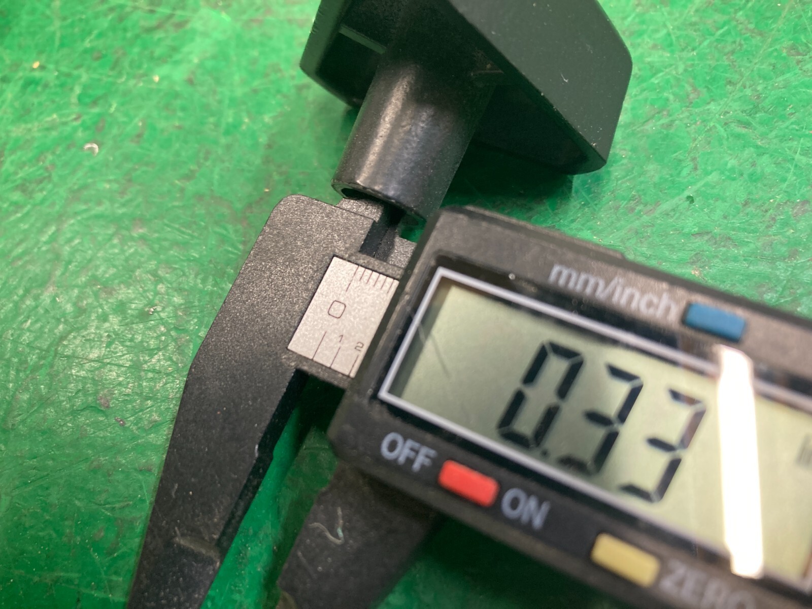 ONE (1) - Delta Table Saw 34-441 34-444 Handle Handwheel Part #422-03-100-0001