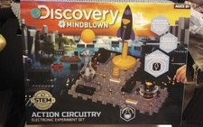 Discovery Mindblown Action Circuitry Electronic Experiment Set 22 Pieces