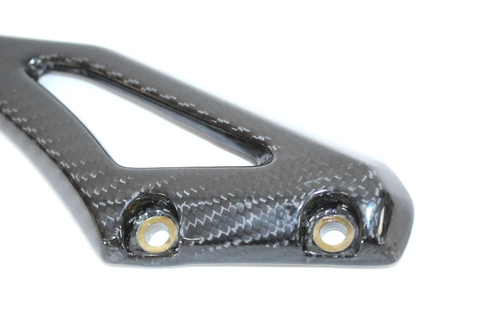 2006-2018 Triumph Daytona 675 675R Lower Chain Guard Cover 100% Carbon Fiber - Image 3 of 4