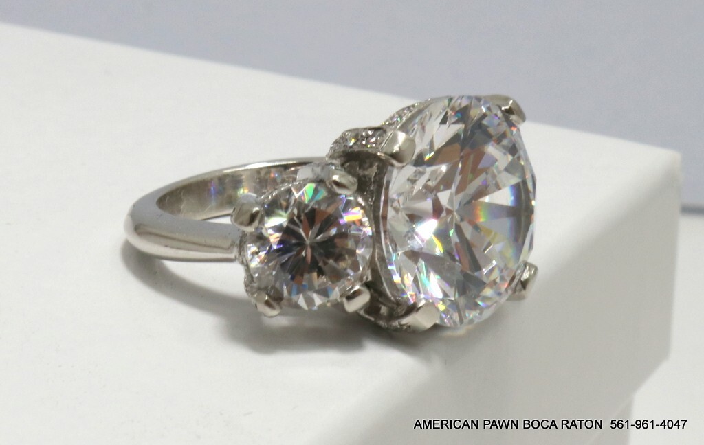 Solid platinum 3 large clear stones ring  Size 4 - image 13