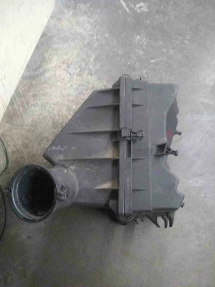 00-03 MERCEDES BENZ MB ML430 430 AIR CLEANER BOX OEM - Image 2 of 4