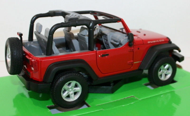 Welly NEX 1/24 Scale 22489W - 2007 Jeep Wrangler - Red - Open Top - Image 3 of 4
