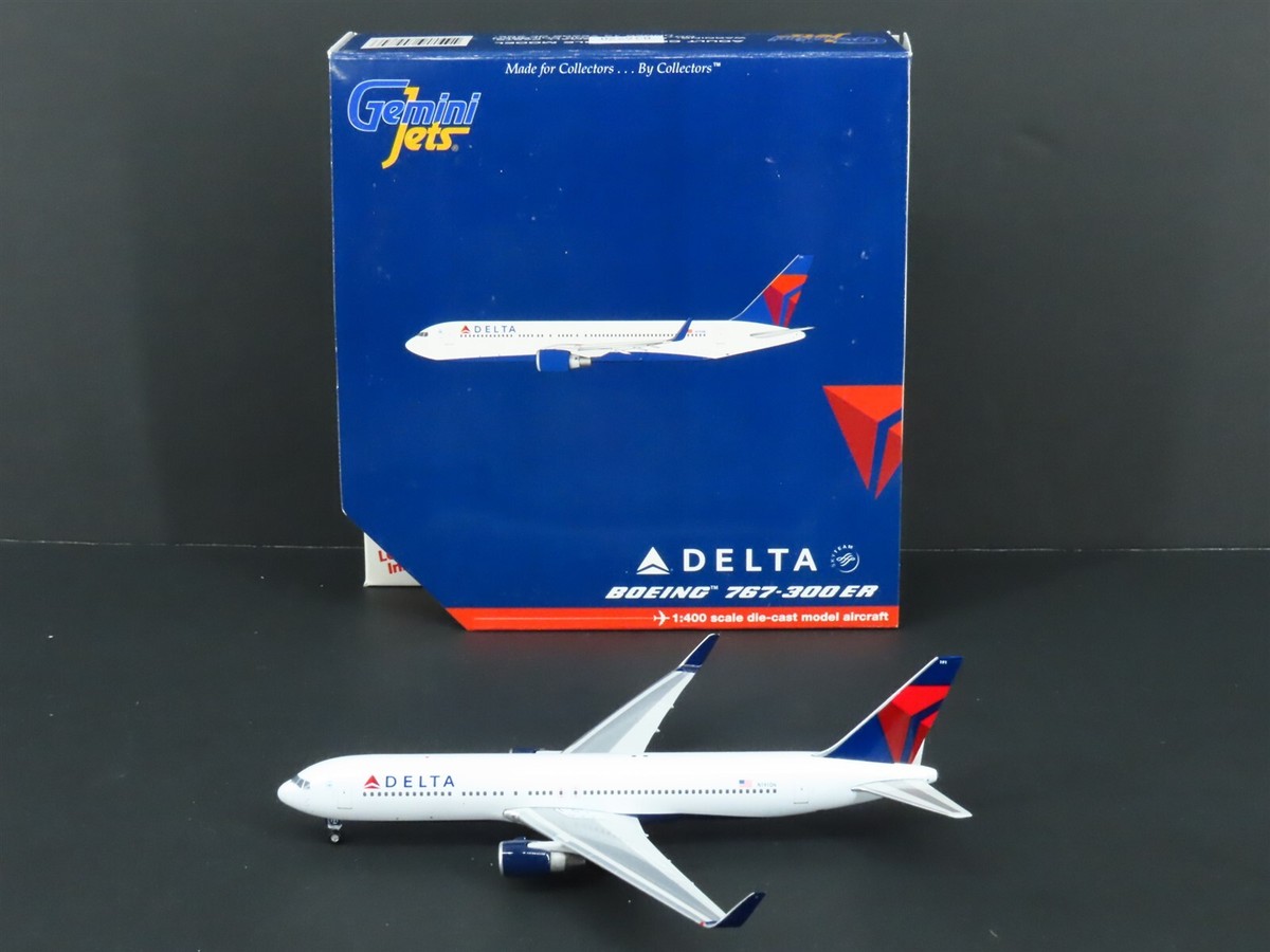 1:400 Scale GeminiJets GJDAL984 Delta Air Lines Boeing 767