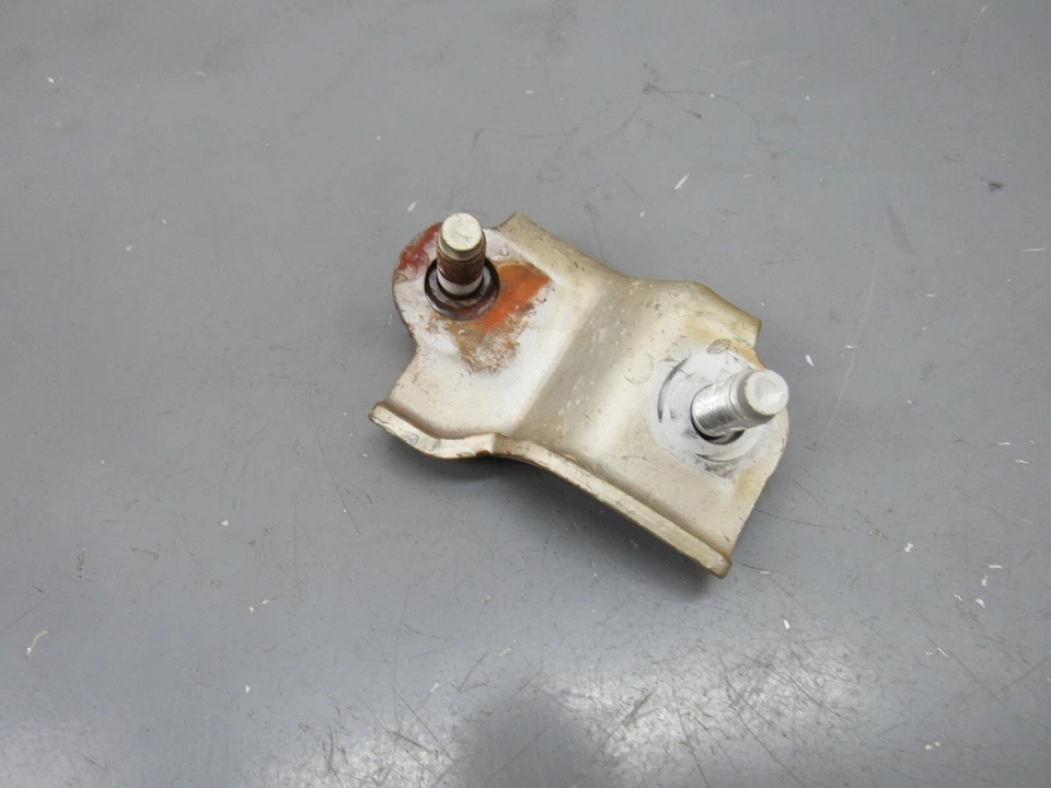 日产 Murano 排气歧管支架排气支架 3.5 V6 2015 - 2024 原始设备制造商 — 第 4/4 张图片