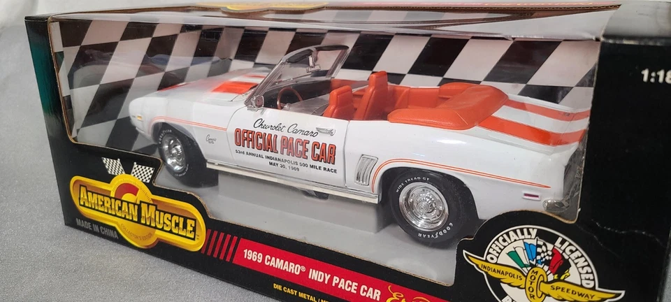 Camaro Indy Pace Car 1969 Chevy de ERTL/AMERICAN MUSCLE escala 1:18 Foto 3 de 4