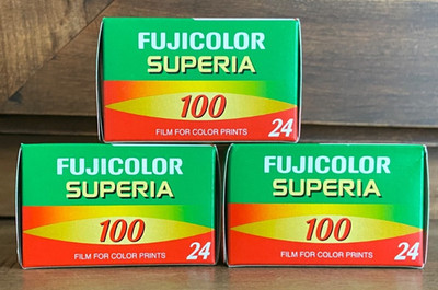 Fujicolor SUPERIA Color Print  New  100. 24 exp. Expired 8/2005