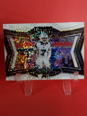 TREVON DIGGS 2024 SELECT FIELD LEVEL WHITE SPARKLE SP COWBOYS Q4115
