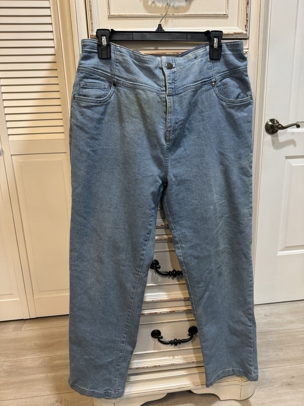 Women Denim Moves Jean Size 14