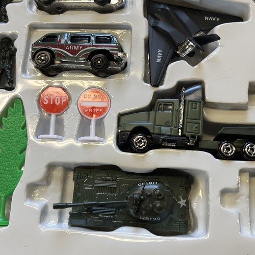 Motor Force,, ��Military Combat Diecast - Set 37 pezzi - Foto 10 di 15
