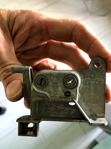 E - NORM CABINETRY HARDWARE ADJUSTABLE 4 SETS