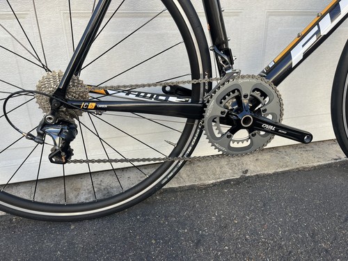 Fuji Granfondo Two.3 - 61cm - Picture 2 of 3