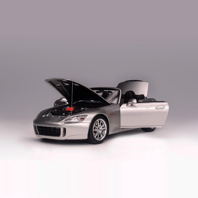 ケース付き オートアート Aa 1/18 ホンダ S2000 2枚ドア、ボンネット