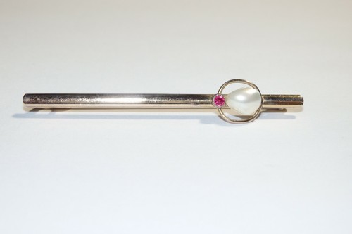 Antique Victorian Edwardian 9k Gold Filled Half Pearl and Ruby Bar Pin Brooch