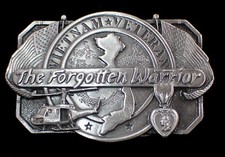 VIETNAM VETERAN "THE FORGOTTEN WARRIOR" BELT BUCKLE VTG. 1988 SISKIYOU PEWTER