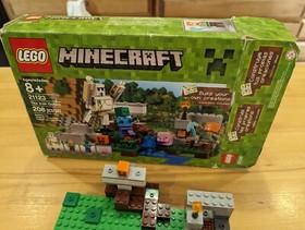 Lego Minecraft 21123, The Iron Golem 100% Complete With Box
