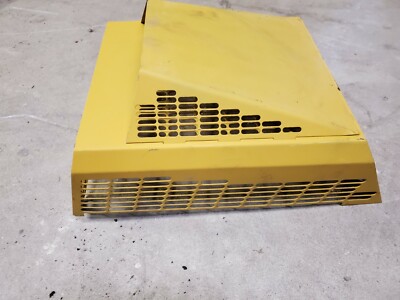 YANMAR 172455-18332-1, 172455-18331 AC Cover VIO75-A SV100