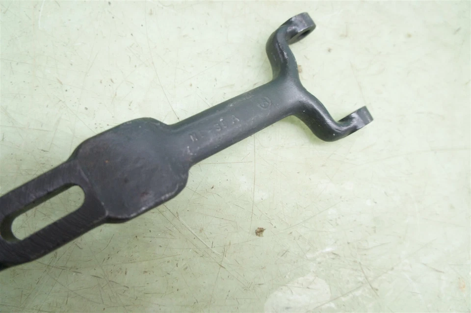 Barra en T Harley Seat Ne-39A WL CABEZA PLANA DE NUDILLO *2383 Foto 3 de 4