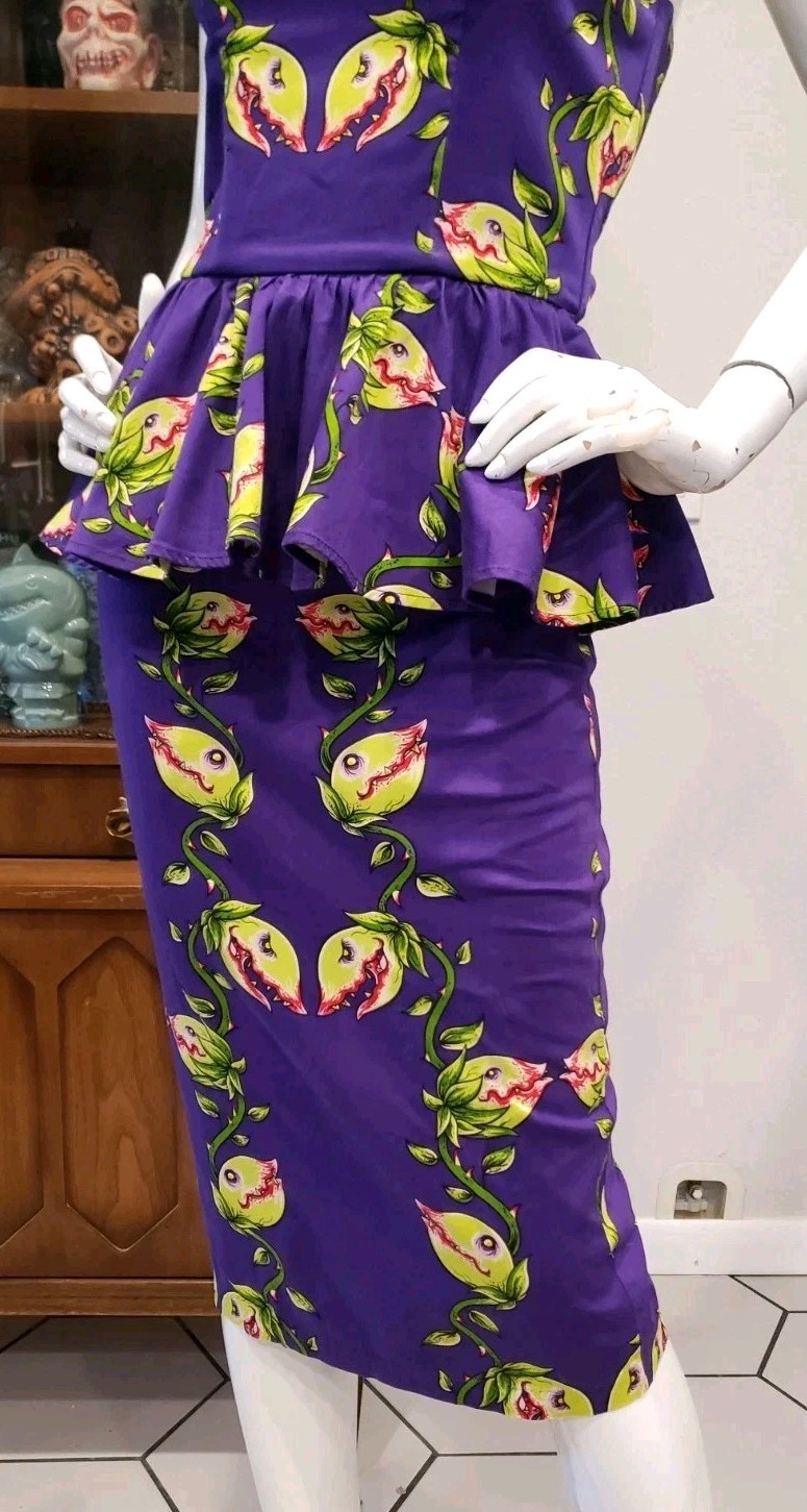 RARE Deadly Dames Venus Flytrap Mantrap Purple Pe… - image 4