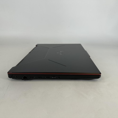 Asus TUF A17 17.3 144Hz FHD 3.0 GHz Ryzen 5 4600H 8GB 512GB GTX 1650 Ottimo - Foto 9 di 10