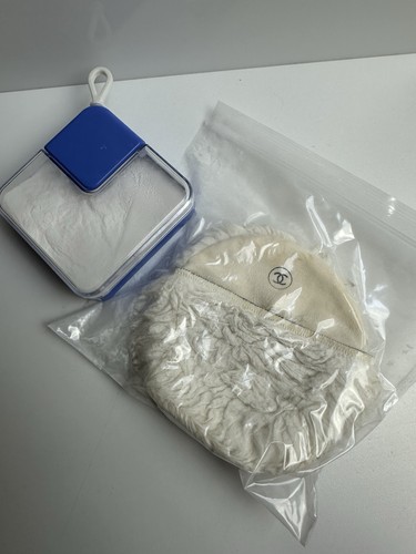 Chanel No 19 Luxury Bath Powder Vintage Round Container - Picture 8 of 15