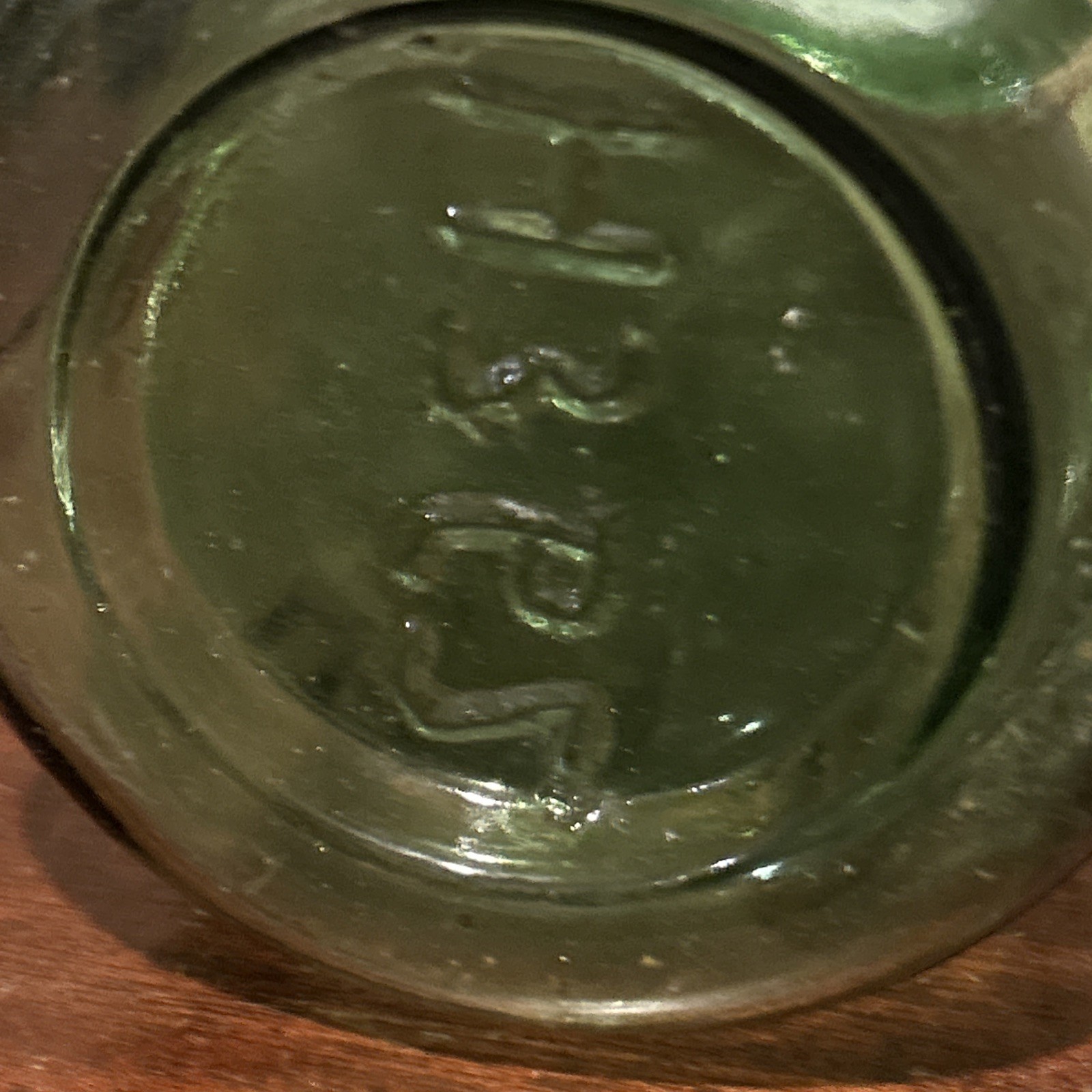 Vintage  Green Quart Mason's Patent Nov 30 1858 Canning Jar Zinc Lid H362