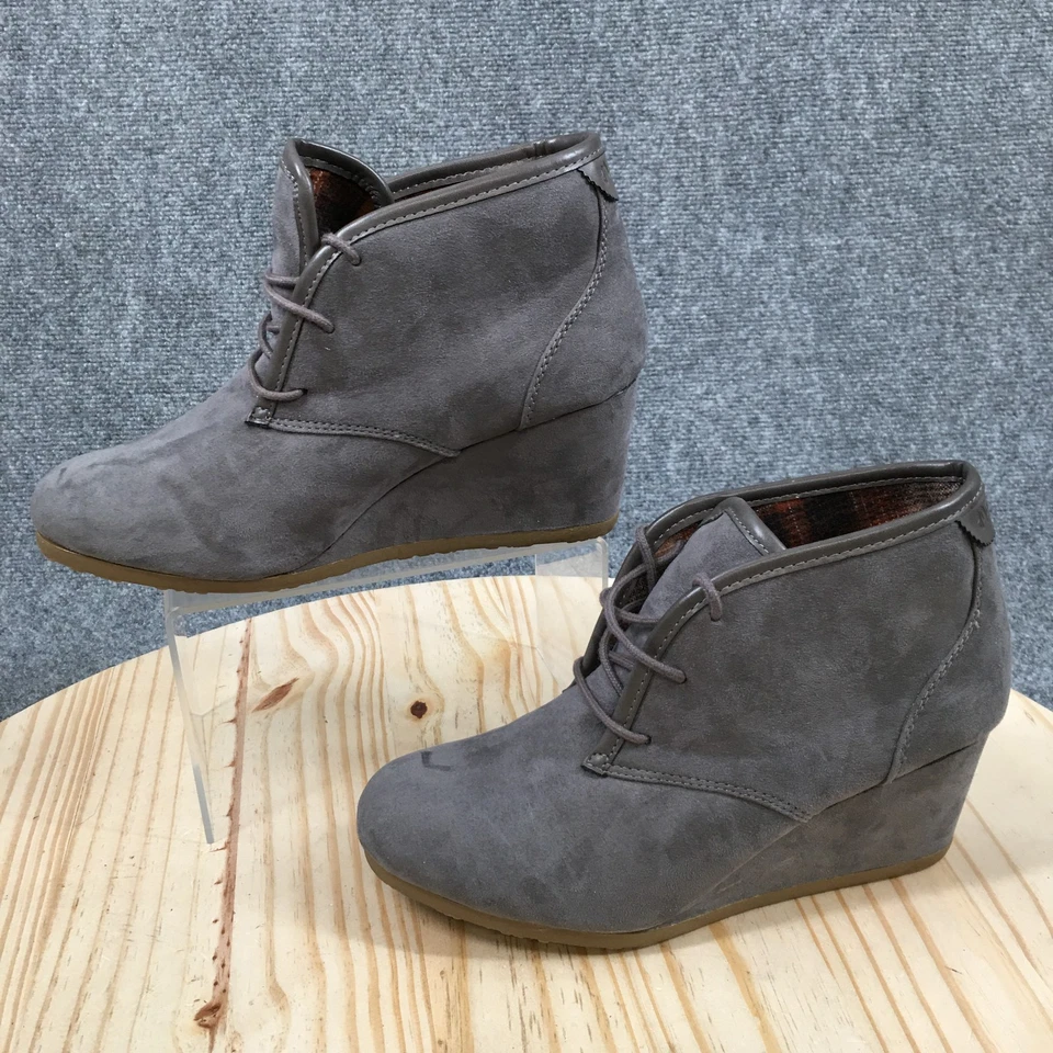 Mad Love Boots Womens 9 Ankle Bootie Gray Lace Up Casual Comfort Wedge Heels - Image 2 of 4