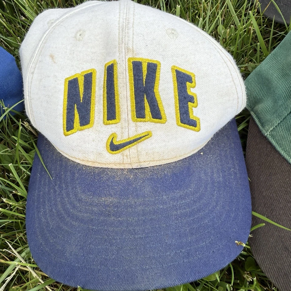 Lote De 9 Sombreros Nike De Colección Correa SnapBack Trasera Ajustados Lana Pana Años 90 EE. UU. Foto 4 de 4