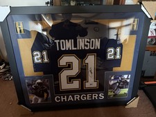 LaDainian Tomlinson Signed Football Jersey Beckett Certified