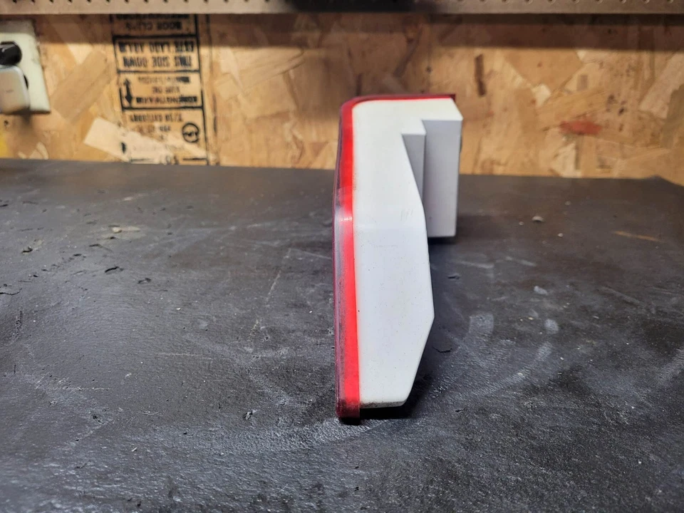 1998 Polaris XC 700 Snowmobile Rear Right Seat Reflector Taillight Assembly - Image 2 of 4