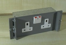 2 gang switch socket outlet module floor box unwired MK 61442