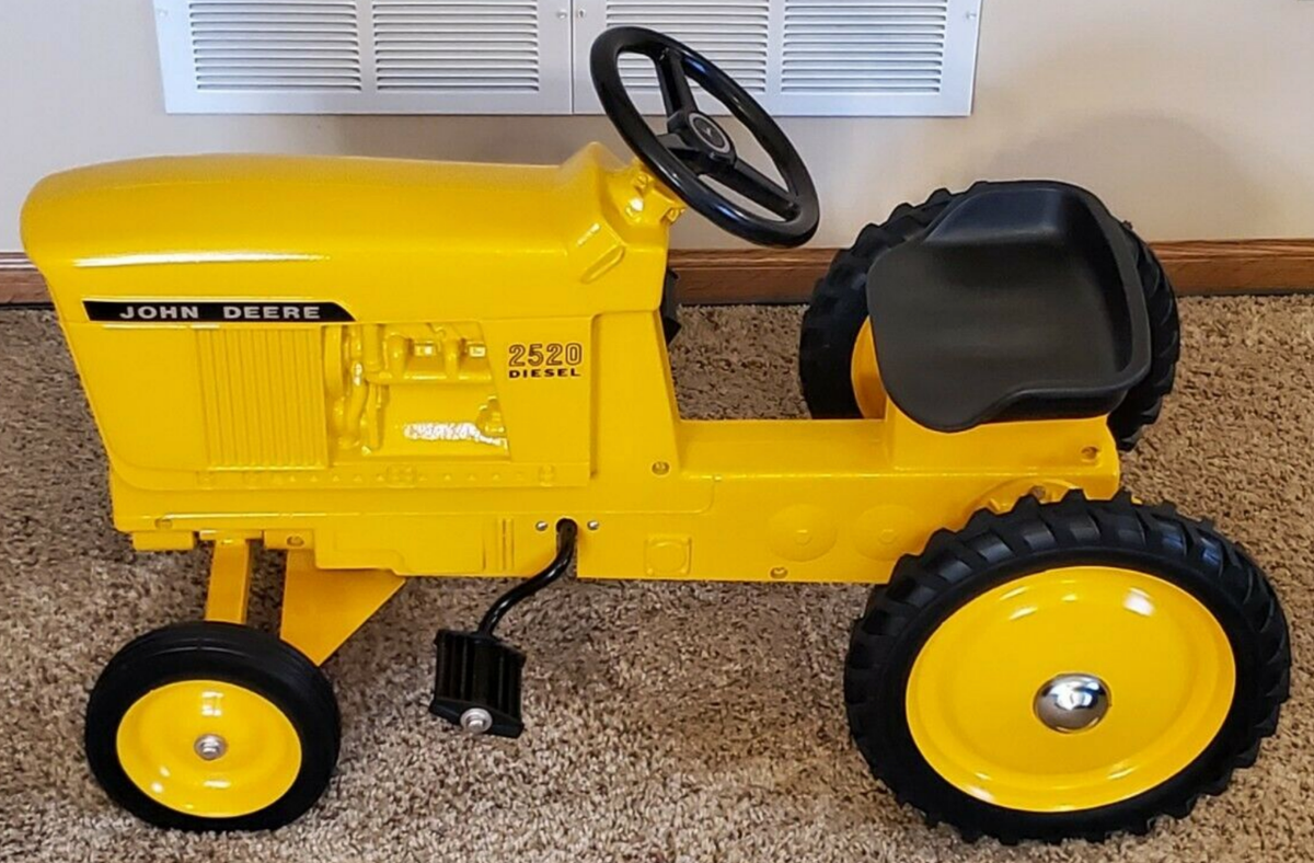 DECAL SET 4020 Industrial Yellow, Wide Front John Deere Toy