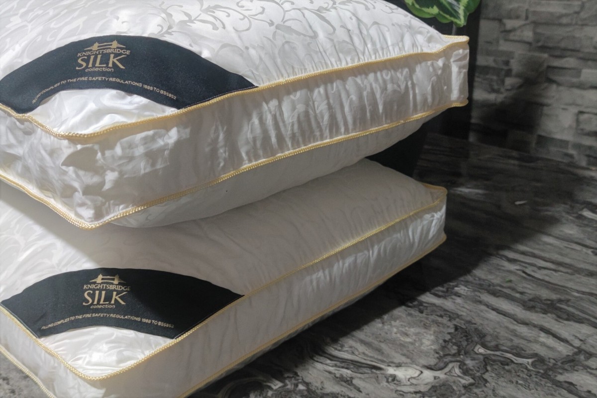 PAIR OF MULBERRY SILK PILLOWS SILK FILLED PILLOW HYPOALLERGENIC RRP £169  EACH