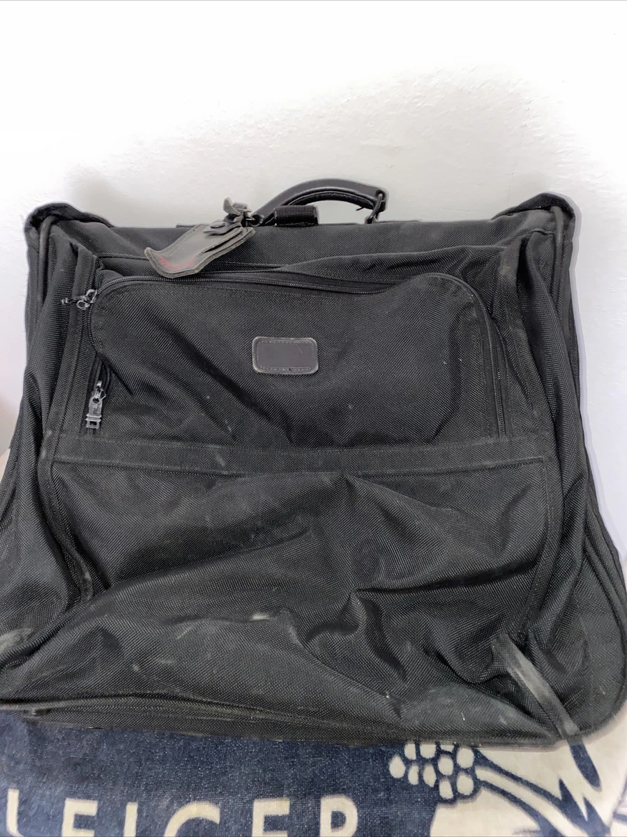 Tumi top travel hanger