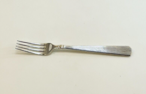 Reed & Barton Ashmont Sterling Silver Place Fork - 8" - No Monogram - Picture 1 of 3