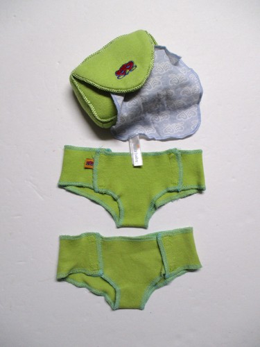 American Girl Bitty Twins 2006 Potty Training Boy 2 Diapers Wipes Set