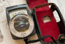 My Gossen Luna-pro Incident Light Meter with Case, Christmas gift to you...