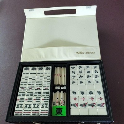 MAOU-ZIRUSHI Mahjong Tile Set Complete Case Scoring Sticks Dice Red Fives Showa