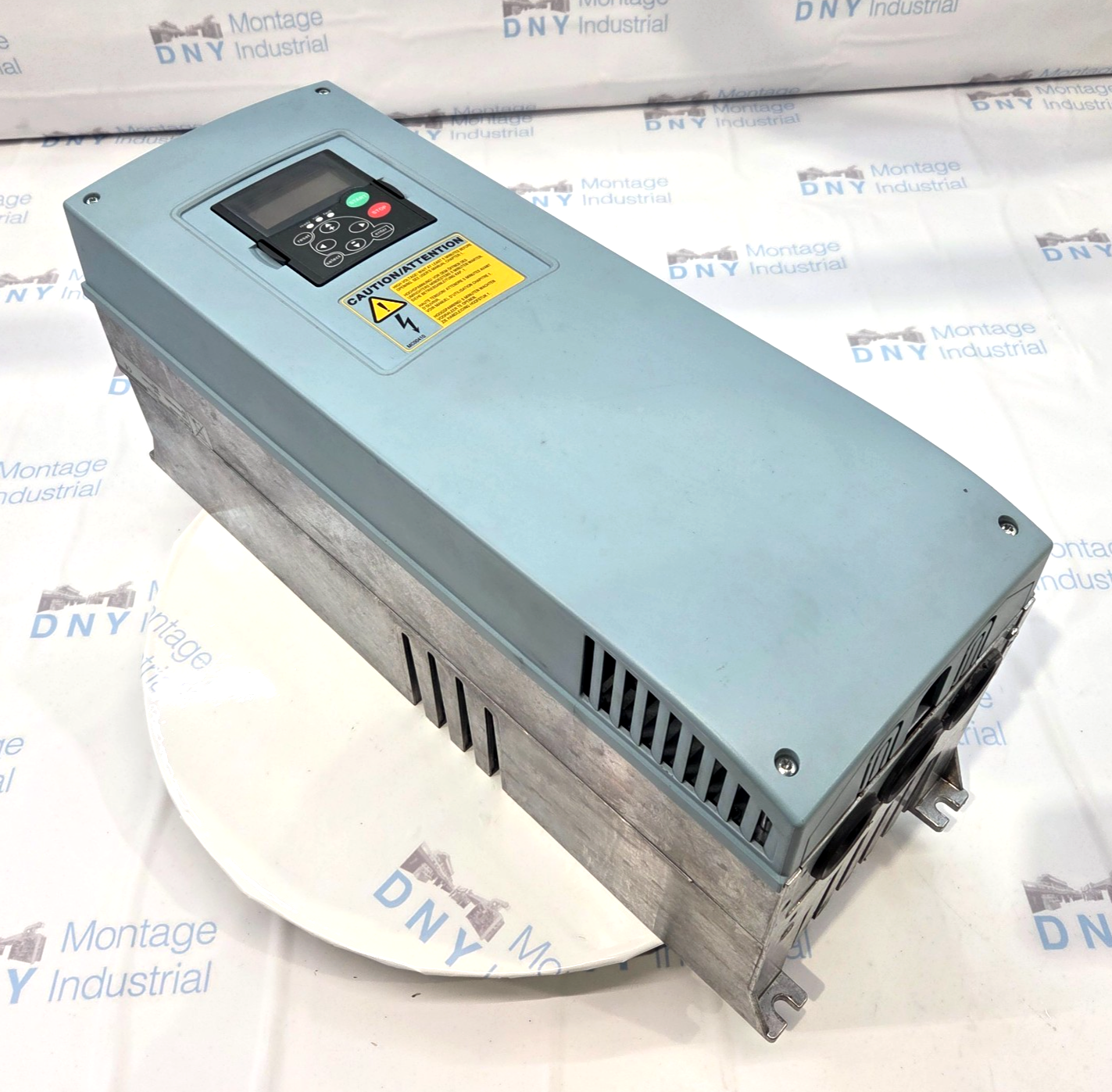 VACON NXS00615A2H1SSSA1A3000000 INVERTER S.1181