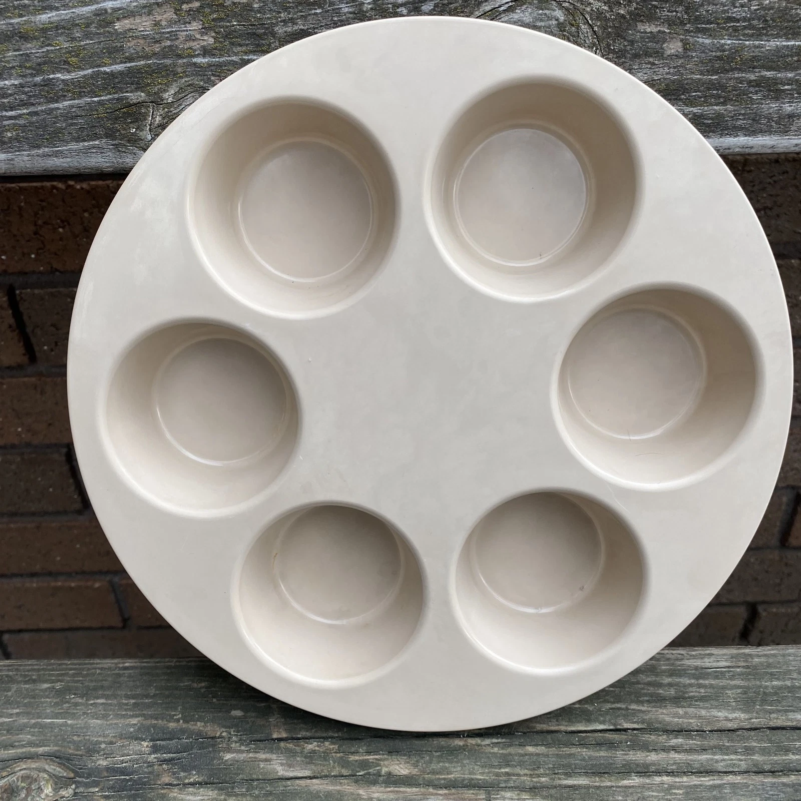 Vintage Anchor Hocking Microware Ware Biege Muffin Cupcake Baking Pan