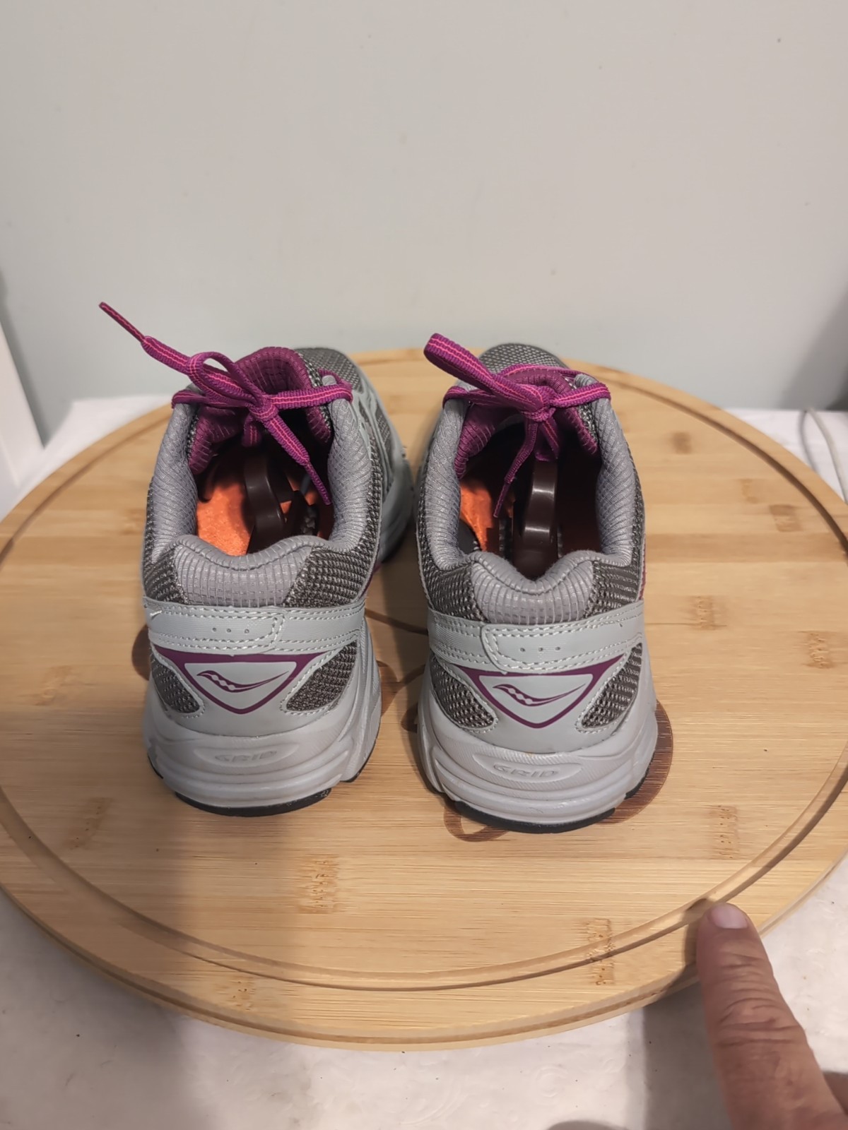 SAUCONY NOVA TR  GRAY COHESION  RUNNING SHOES Women's 8 Good Condition  thumbnail 3