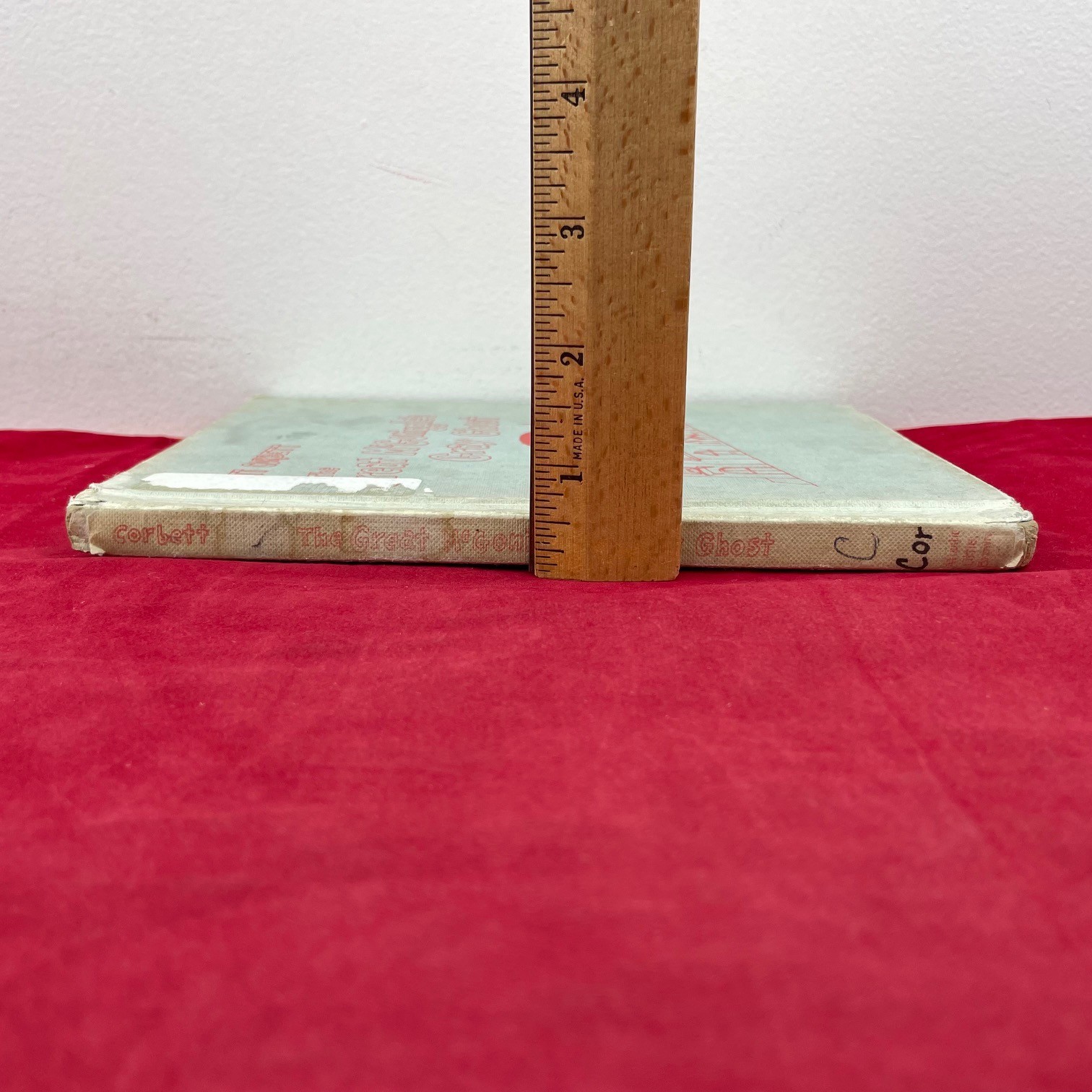 Vintage 1975 The Great McGoniggle's Gray Ghost Hardcover Book - Discard