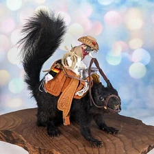 Cowboy Mouse Riding Real Squirrel Cute Taxidermy Oddities Curiosities display