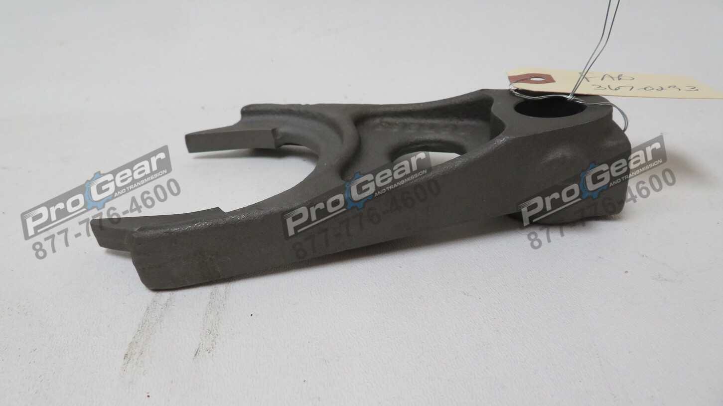 FABCO TRANSFER CASE PART 3670293 FORK TC38 367263 Casting number eBay