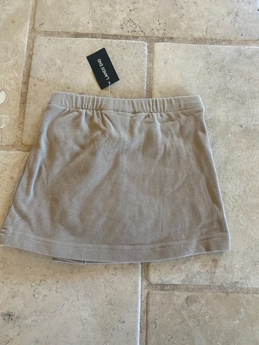 Lands' End Girls' Dark Tan Knit Skort With Buttons NWT (Box 15) - Picture 2 of 2